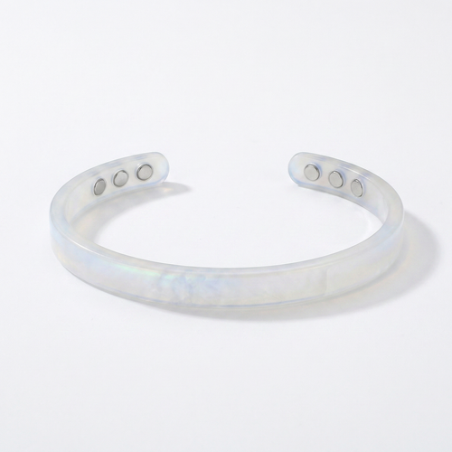 VEYLA moonstone bracelet.png